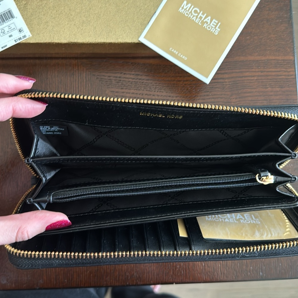 Michael Kors | Travel Continental Black Leather Wallet Wristlet New With Tags - Picture 4 of 8